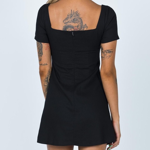 Hastings mini dress❤️🔥 - Picture 4 of 4